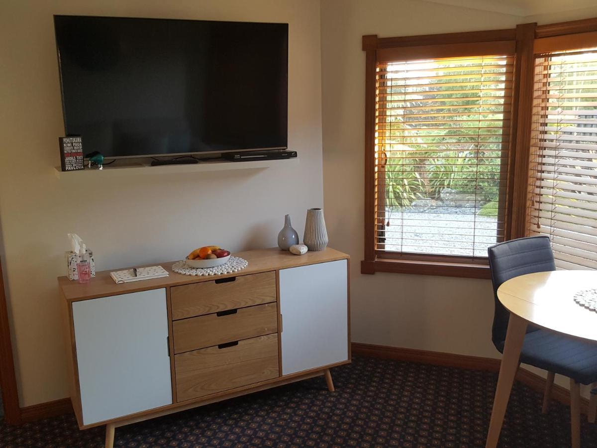 Above The River Karapiro Bed & Breakfast Exteriér fotografie